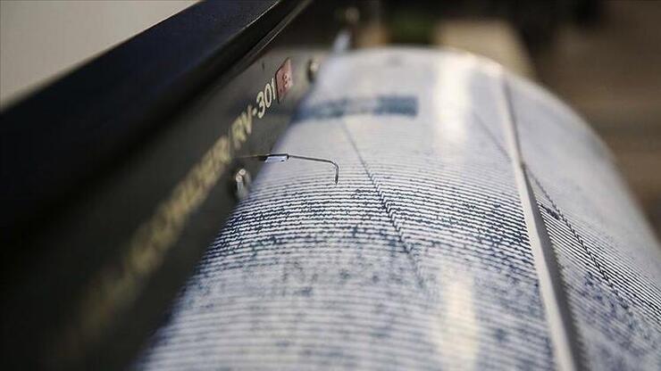 SON DAKİKA: Ege Denizi açıklarında 5.3 büyüklüğünde deprem