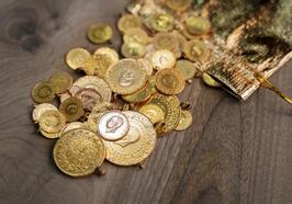 Canlı altın fiyatları 12 Mayıs 2023! Çeyrek altın, gram altın ne kadar? Cumhuriyet altını, 22 ayar bilezik kaç lira?