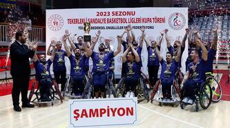 Tekerlekli Sandalye Basketbol Süper Ligi'nde şampiyon Fenerbahçe