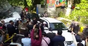 Imran Khan'ın evine polis baskını