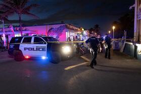 Florida'da silahlı saldırı: 4’ü çocuk 9 yaralı