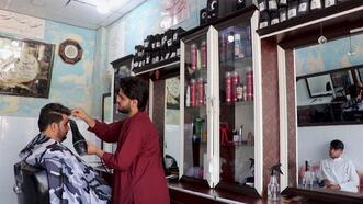 Afganistan'da sakal kesmek yasaklandı