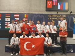 Badminton Milli Takımı Avrupa ikincisi oldu