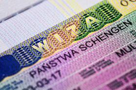 Polonya'da usülsüz vize skandalı
