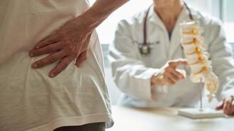 “Menopoz sürecinde iskelet sisteminde ağrılar yaşanabilir”