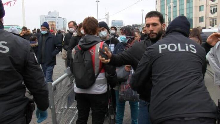 Taksim'de yeni yıla saatler kala polis tek tek aradı