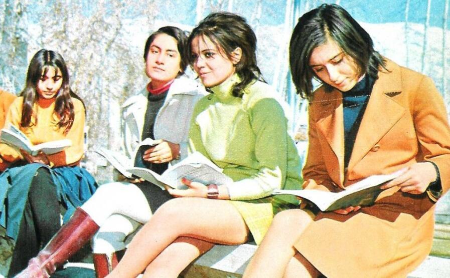1979 İslam Devrimi öncesi İran'da günlük yaşam...