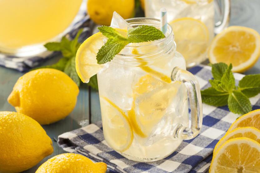 Güne limonlu suyla başlamak için 9 sebep