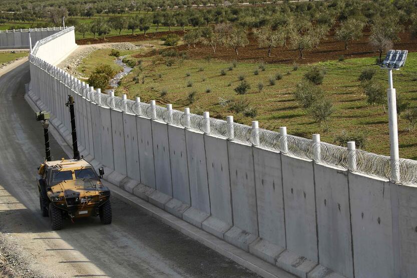  'Kobra 2'ler sınır hattına yerleştirildi