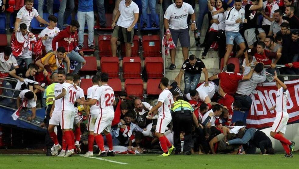 Eibar - Sevilla maçında dehşet anları
