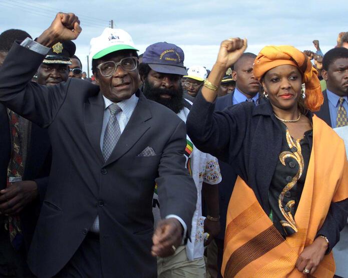 Devrik lider Mugabe öldü! Bağımsız Zimbabve'nin ilk lideriydi! 
