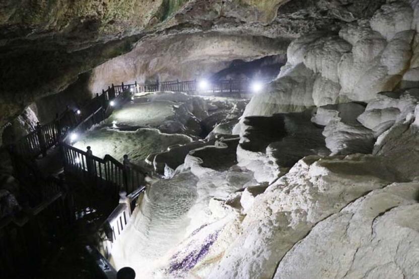'Yeraltındaki gizli Pamukkale' Kaklık Mağarası'nda çökme tehlikesi