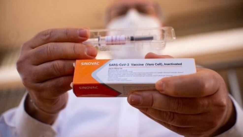 Sağlık Bakanlığı ve hekimler uyarıyor: Sadece 2 doz Sinovac aşısı olanlar artık 'risk altında'