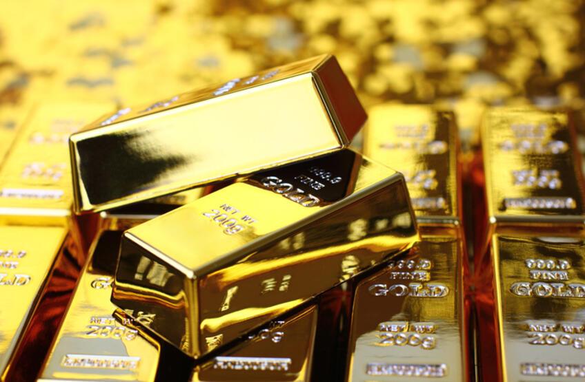 Altın fiyatlarında son durum: Ons düşüyor gram yükseliyor!