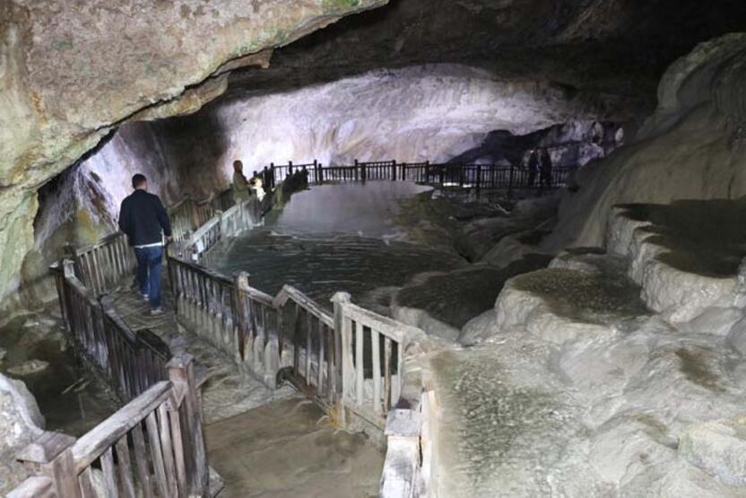Yer altındaki gizli 'Pamukkale'; Kaklık Mağarası