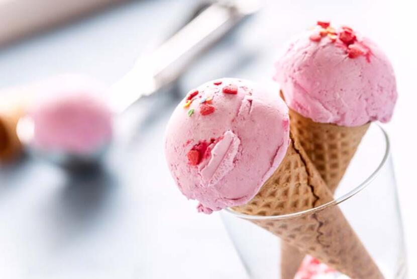 Yazın hasta olmamak için dondurmayı nasıl tüketmeli?