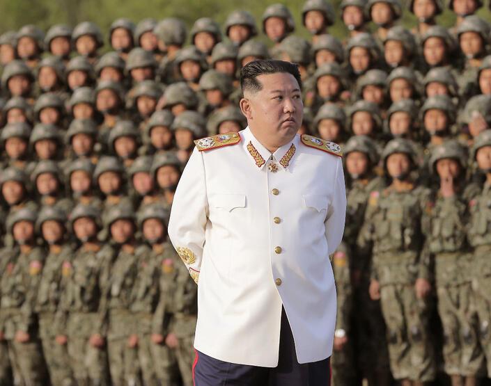 Kuzey Kore'den Putin'e 100 bin asker teklifi