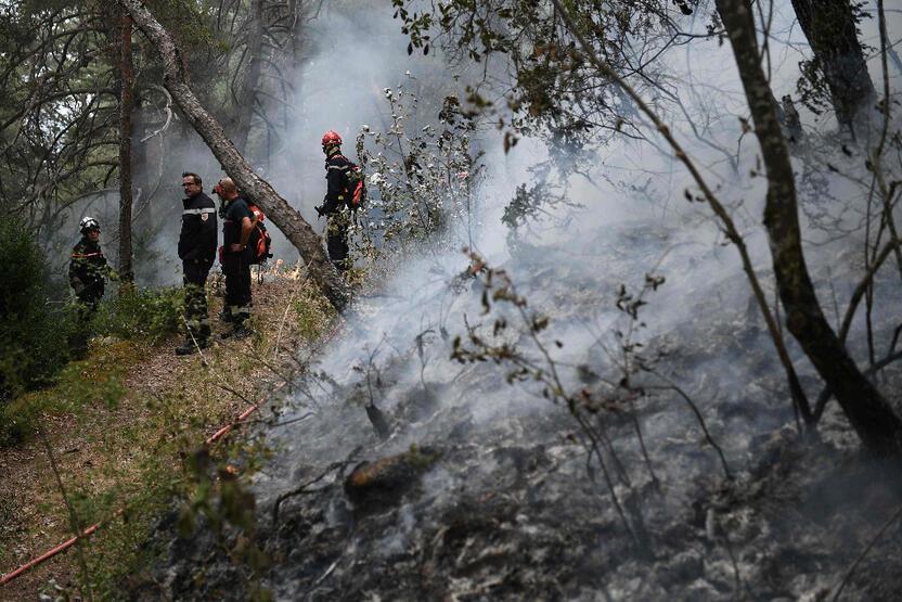 Fransa’da orman yangınları sürüyor