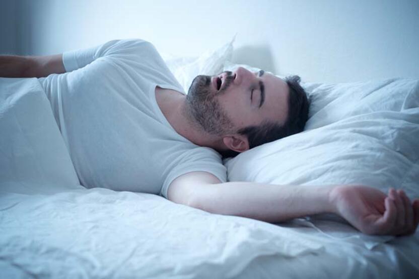 Uyku apnesi ani ölümlere sebep olabilir! Aşırı kilolular dikkat