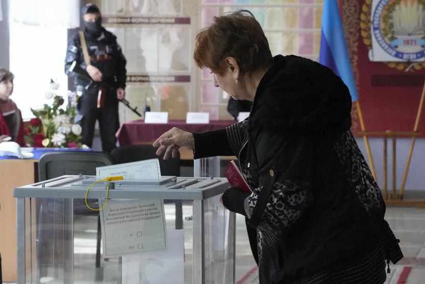 Ukrayna'da 4 bölgede referandum: Rus basını ilk sonuçları duyurdu