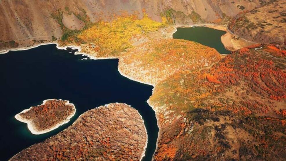 Nemrut Krater Gölü’nde sonbahar güzelliği! Manzarasıyla hayran bıraktı! İşte o görüntüler