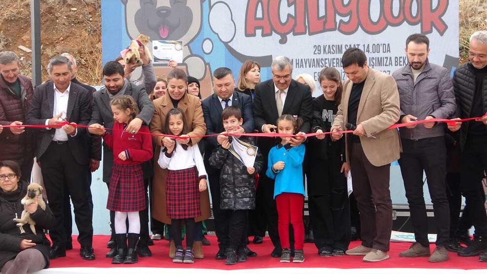 Cumhurbaşkanı Erdoğan talimat verdi: Uşak Hayvan Barınağı yeni yüzüyle açıldı