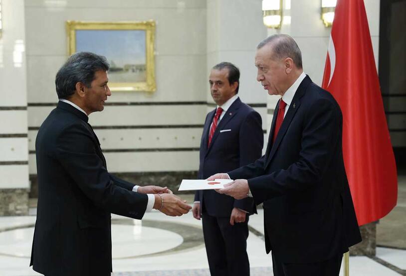 Cumhurbaşkanı Erdoğan, güven mektuplarını kabul etti