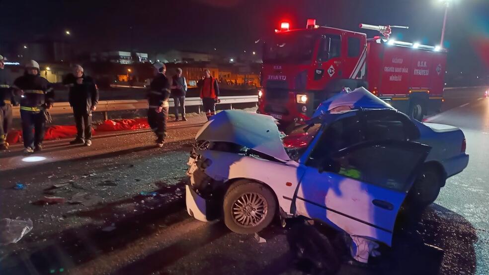 TAG otoyolunda feci trafik kazası: 2 ölü, 5 yaralı - Son Dakika Flaş  Haberler