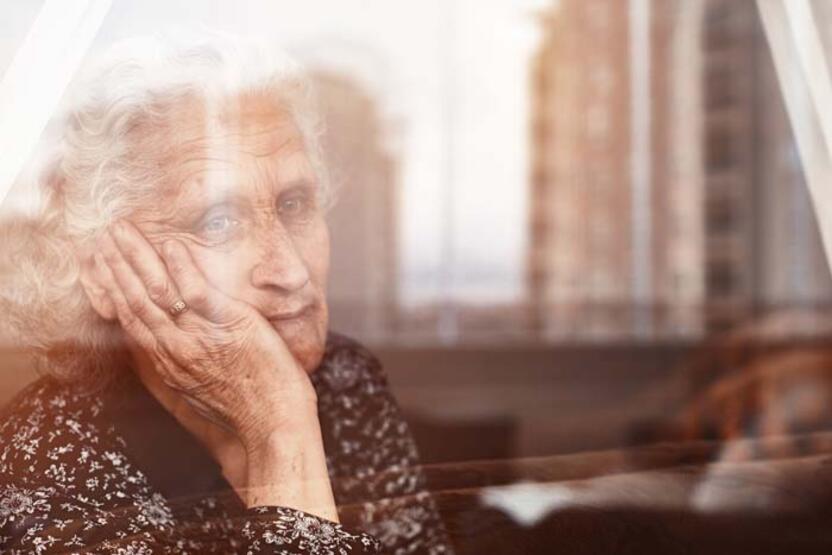 Alzheimer, erken dönemde 10 farklı belirti veriyor