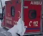 Bakan Koca: Van'da bir köyden çağrı aldığımız hastaya, ekiplerimiz Snowtrack ambulansla ulaştı