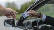 Ehliyet kurs ve sürücü belgesi harç ücretleri 2023 ne kadar oldu?