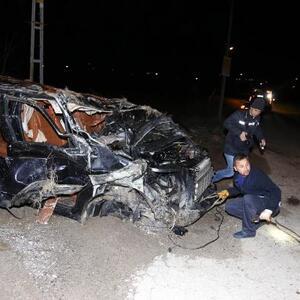 Kahramankazanda trafik kazası: 1 ölü, 1 yaralı