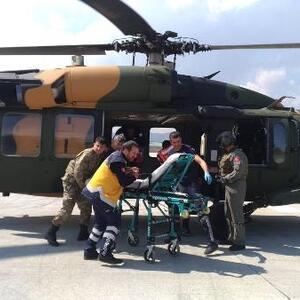 Barajda yaralanan işçi, hastaneye askeri helikopterle ulaştırıldı