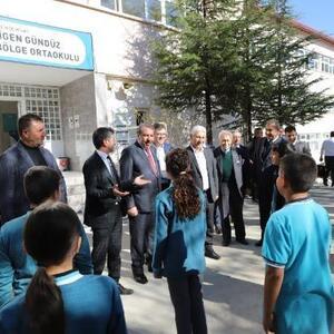 ATB Başkanı Yavuz, Şereflikoçhisar Yatılı Bölge Ortaokulunu ziyaret etti