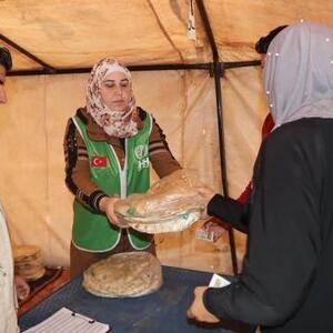 Suriye’deki kamplara her gün 54 bin ekmek
