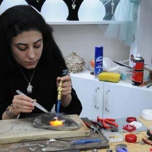 3 bin yıllık Telkari, kadın ustanın elinde şekilleniyor