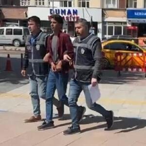 Kırşehirde kendisini polis olarak tanıtan dolandırıcı yakalandı