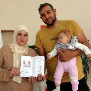 Bebekleri ile enkazdan çıkartılan Suriyeli çift, Vanda nikah masasına oturdu