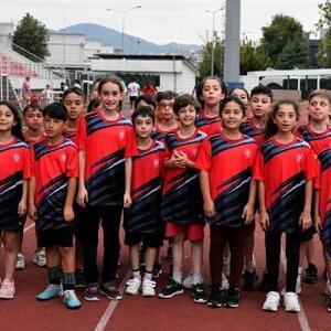 Büyükşehir Belediyesi atletizm kursundaki öğrenciler Milli Takım seçmelerine hazırlanıyor