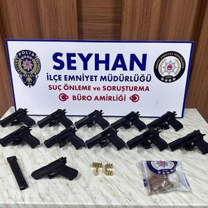 Adana’da 34 silah ele geçirildi; 13 şüpheli yakalandı