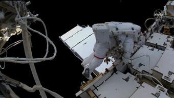 Astronotların 6 saatlik uzay yürüyüşü