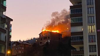 Trabzon'da çatı katında korkutan yangın