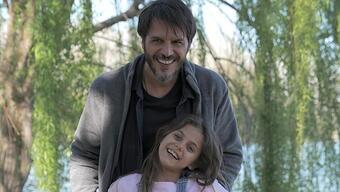Ünlü oyuncu Mehmet Günsür kızıyla aynı dizide rol aldı!