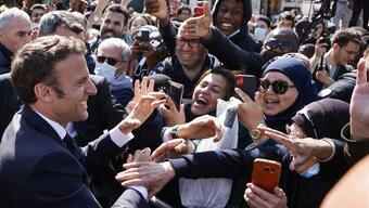 Macron Le Pen'e karşı! Dünya Fransa'ya kilitlendi