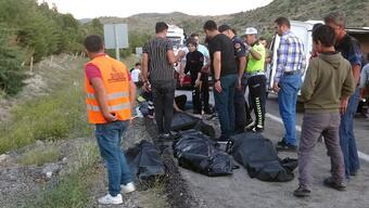 Konya'da kahreden kaza! 5 ölü, 4 yaralı