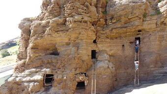 Asırlık tarihi mağaralar keşfedilmeyi bekliyor