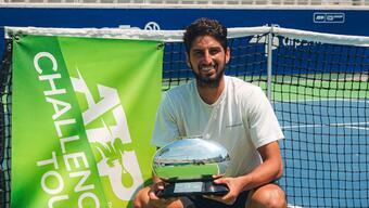 Milli tenisçi Altuğ Çelikbilek üst üste ikinci kez Portekiz'de şampiyon