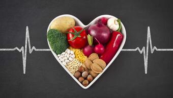 Kalbini seven bu besinlerden tüketsin! Uzmanından kalp sağlığını korumanın yolları 