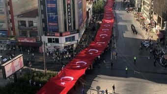 İzmir'de kurtuluşun 100'üncü yılına coşkulu kutlama