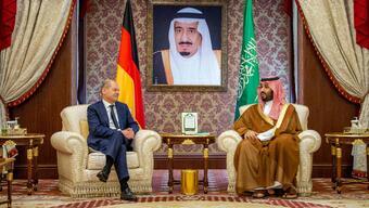 Almanya Başbakanı Scholz, Suudi Arabistan Veliaht Prensi Selman ile görüştü
